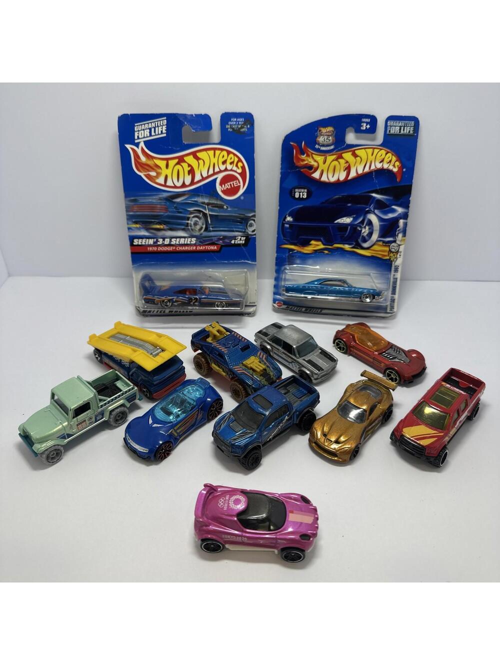 Hot Wheels Mixed Lot 12 Cars Lose And Packaged